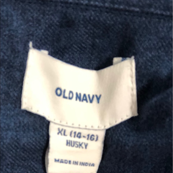 Boys Button Down Shirt from Old Navy - Picture 8 of 8